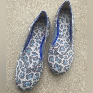 Rothy’s THE FLAT Blue/Gray Cheetah Animal flat round ballet shoe - worn once